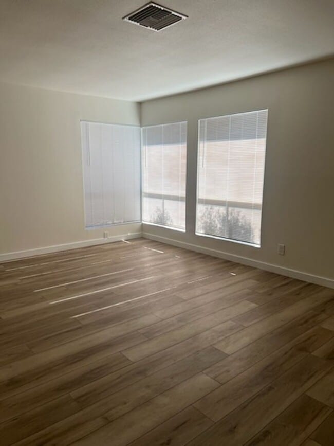 Photo - 722 Unidad 722