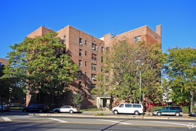 9507 Kings Hwy - 9507 Kings Hwy