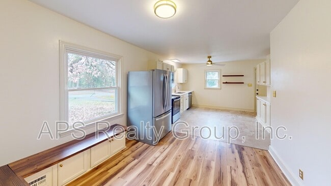 Photo - 5144 Sunrise Terrace