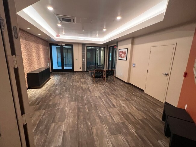 Photo - Available now in Ho‘opili! – 1 BR/1 BA with 2 Tandem Parking Unit 5303