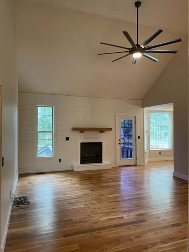 Photo - PRE-LEASING - 3 Bedroom in East Republic