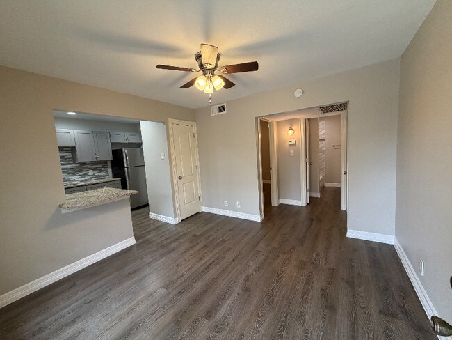 Photo - 1232 E Live Oak Rd Unit 1