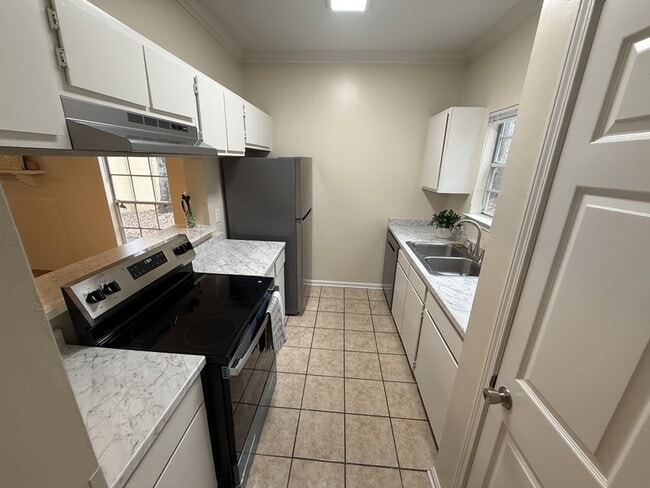 Photo - 5337-145 Rosedown Ct