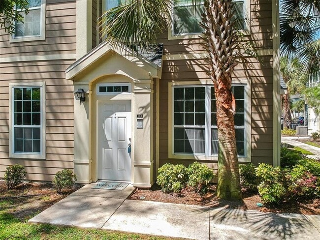 Building Photo - 5571 Rosehill Rd Unit 104