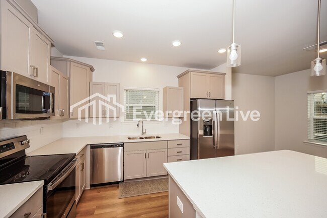 Photo - 8327 Bearling Wy