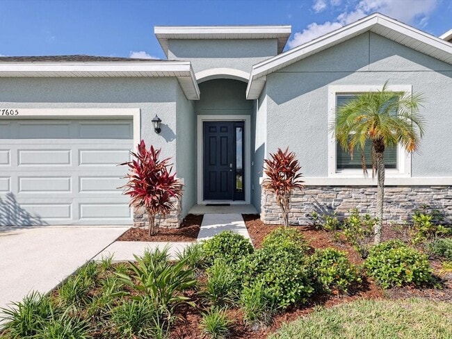 17605 Cantarina Cove