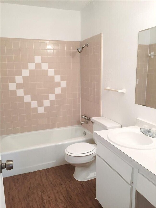 Photo - 6840 Margaret Dr