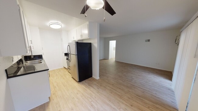 Royal Terrace Apartments
