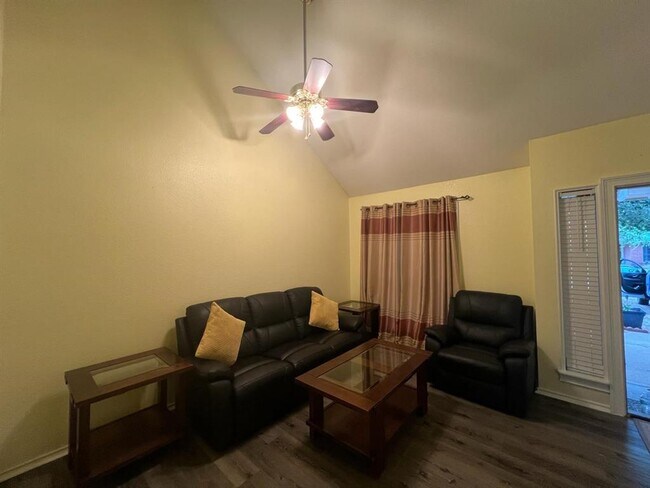 Photo - 14308 Alderminster Ln