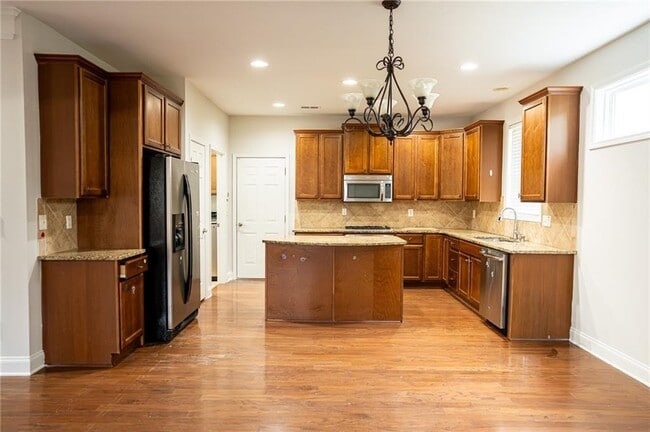 Photo - 4595 Essen Ln