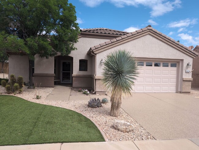 Pet Friendly 2 Bedroom Home in Desirable 5... - Pet Friendly 2 Bedroom Home in Desirable 5...