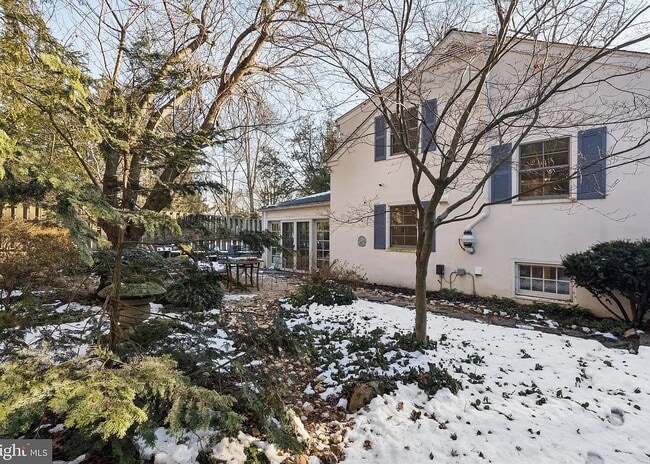 Photo - 7713 Cherokee St