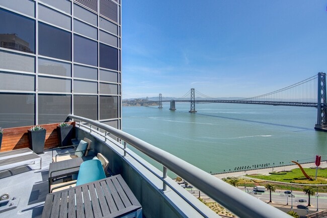 Photo - Towers at Rincon