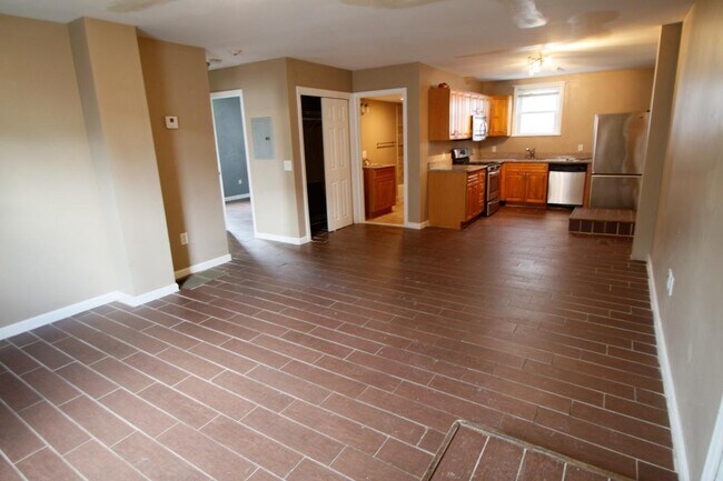 Photo - 170 Almy St Apartment Unit 1R