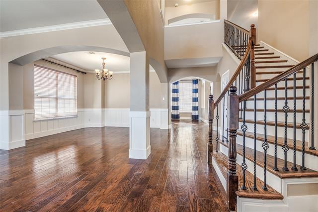 Photo - 5857 Chatham Ln