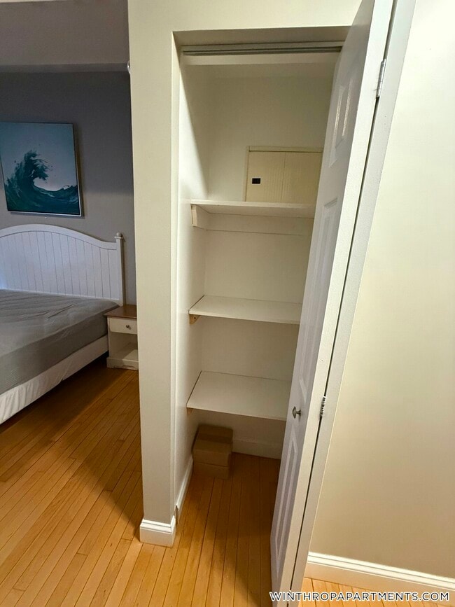 312 Shirley St Unit 102