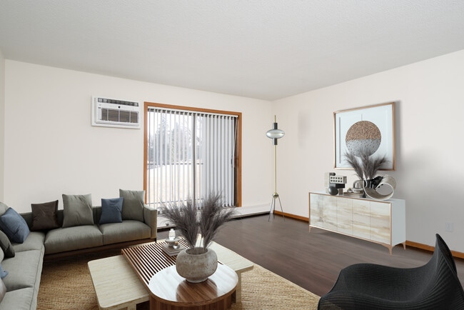 Hummingbird Cove Apartments
