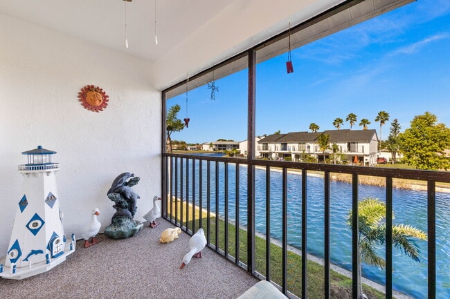 Waters Edge Apartments