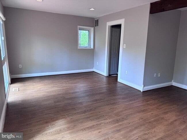 Photo - 3034 Sugar Ln