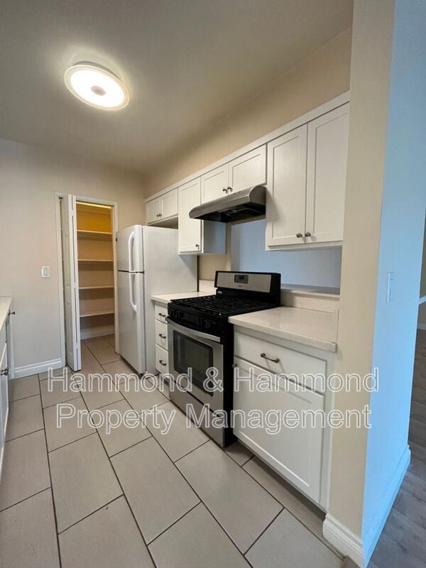 Photo - 15344 Weddington St Unit #305