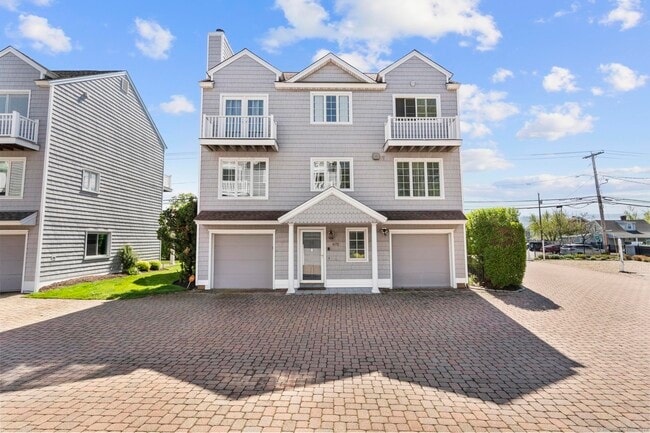 Photo - 672 Fairfield Beach Rd Condo Unit 672