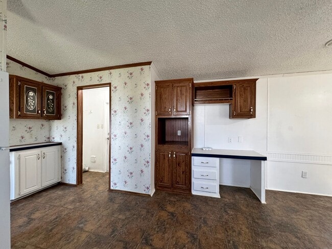 Photo - 2478 Hintz Rd