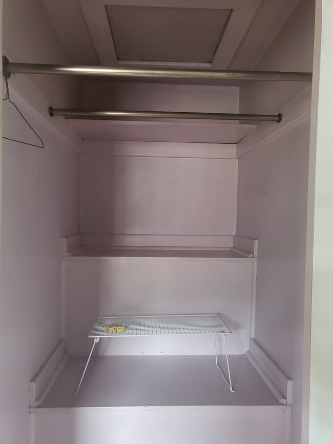 Photo - 2445 Brookwood St