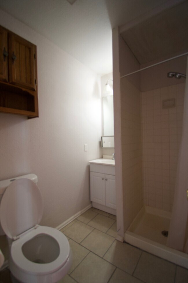 Photo - 255 Christiansen Ave, Unit B