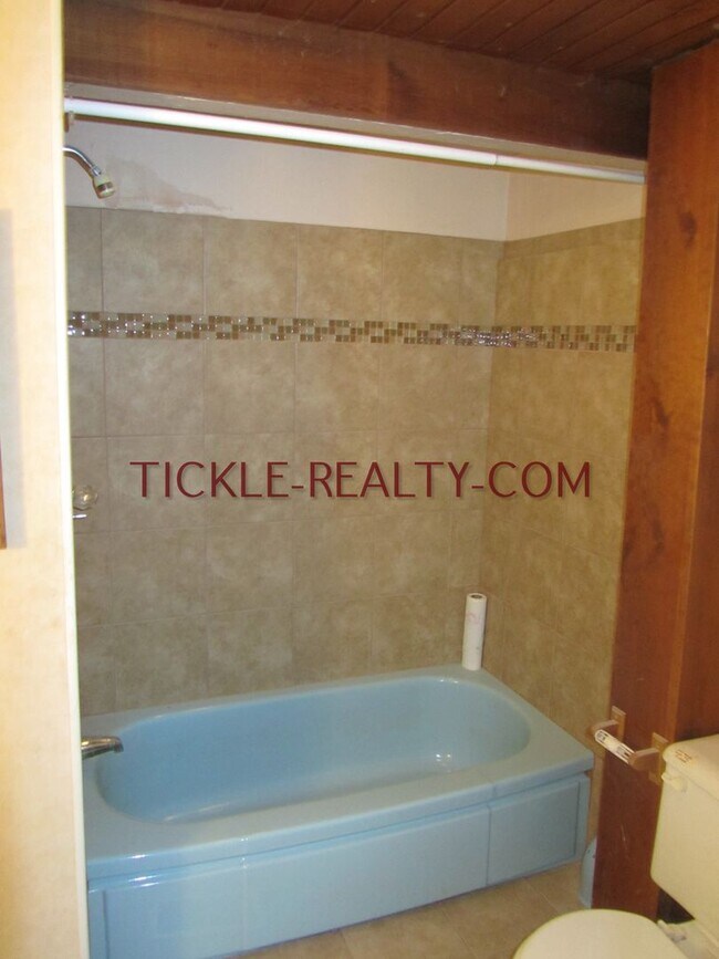 Photo - 839 Meigs St Unit UP