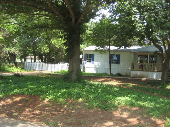 Photo - 123 Danridge Dr