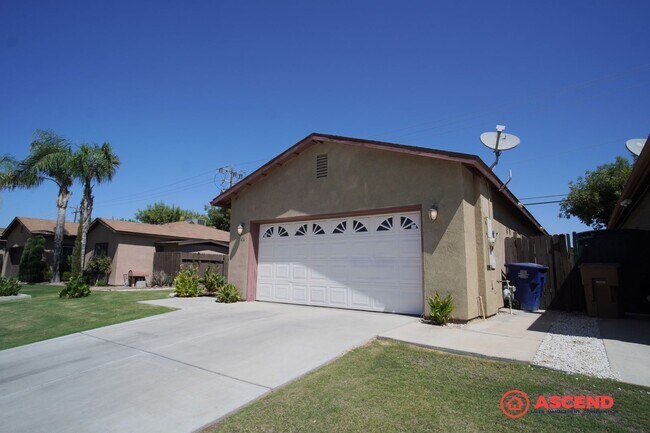 Photo - Fully Furnished Home In East Bakersfield!