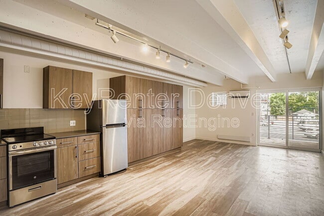 Photo - 1495 N Vrain St Unidad 210