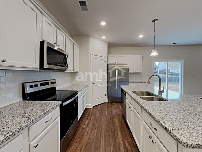 Photo - 4326 Spregan Way