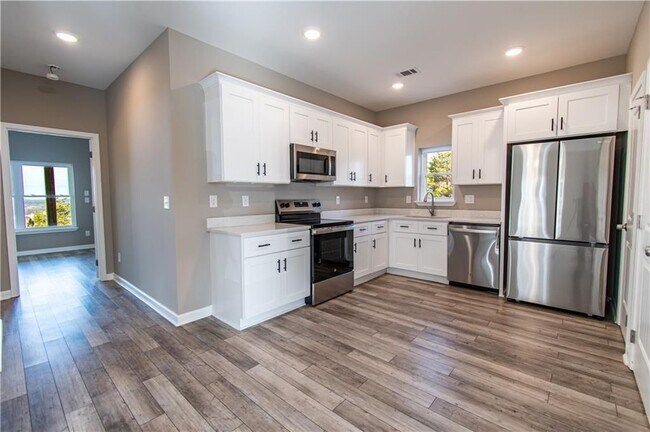 115 Pinto Ln
