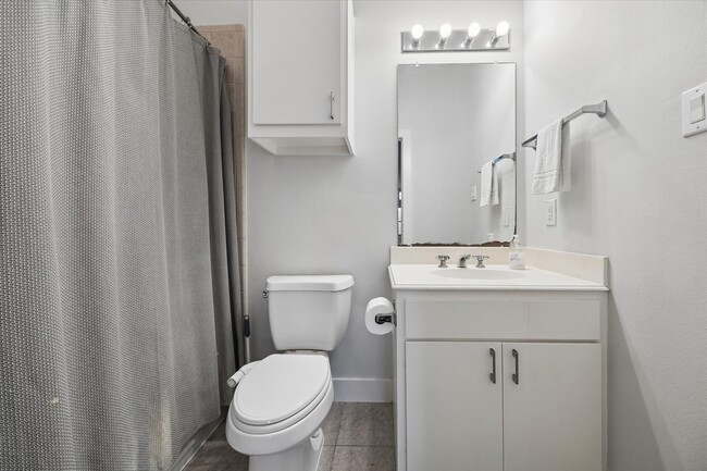 Photo - 3501 Link Valley Dr. Unit 301