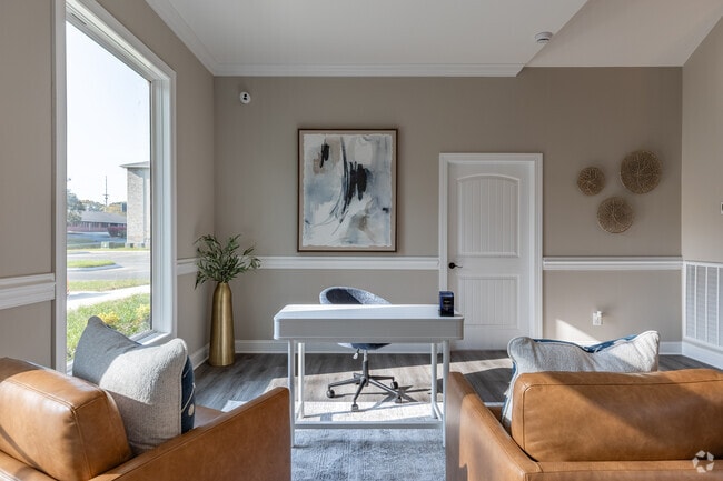 Leasing Office