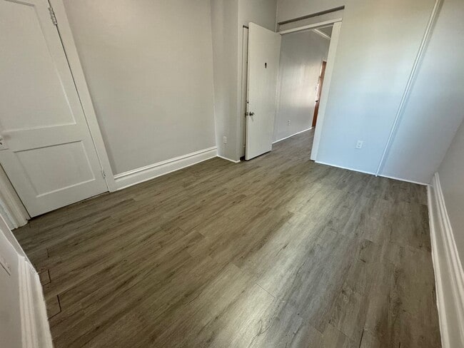 Photo - 717 St John St Unit 1st Floor