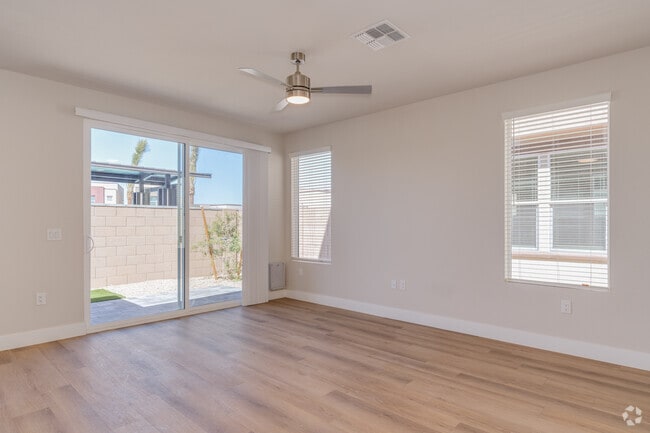 3BR, 2.5BA - 1,408SF - Living Room