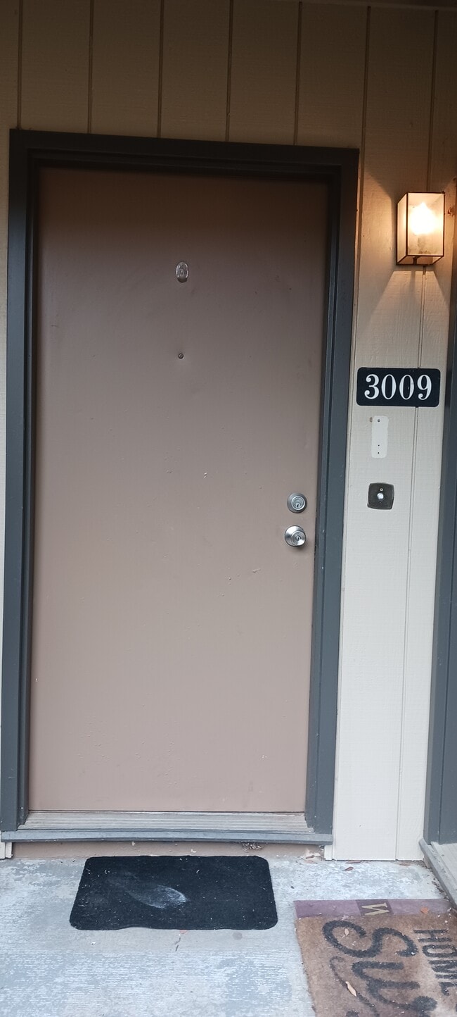 Puerta principal - 3009 Huntleigh Dr Unidad 3009