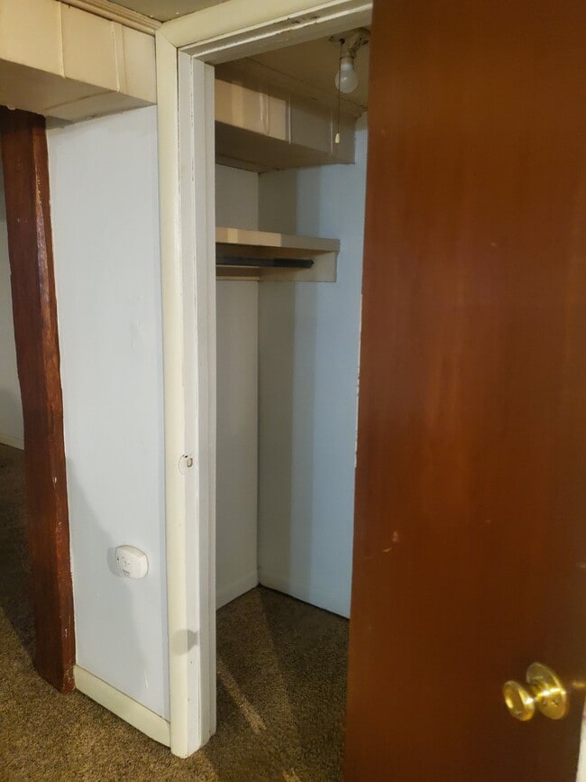 1229 E Elm St Unit 1