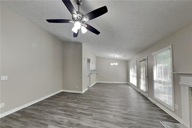 Photo - 121 Clarion Rd