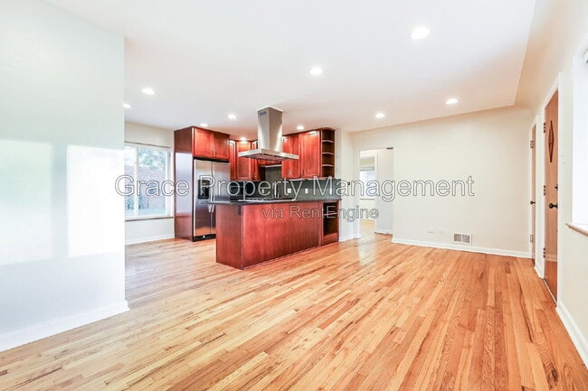 Photo - 3075 N Dahlia St