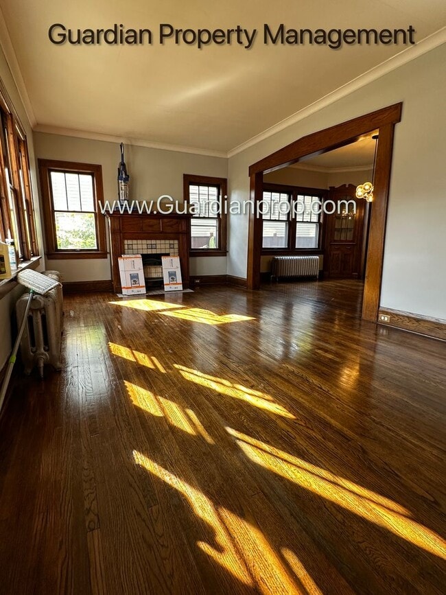 Photo - 3612 Grand Ave S Unit Lower