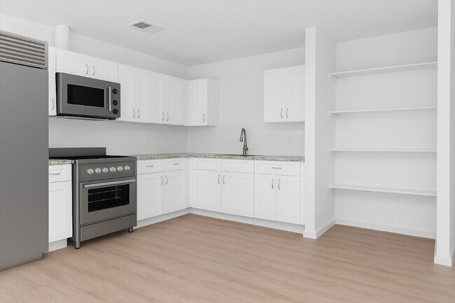 Photo - 16016 Green Manor Dr