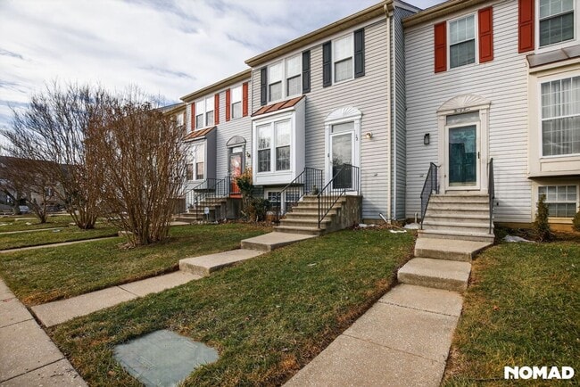 Photo - 32 Rocky Brook Ct