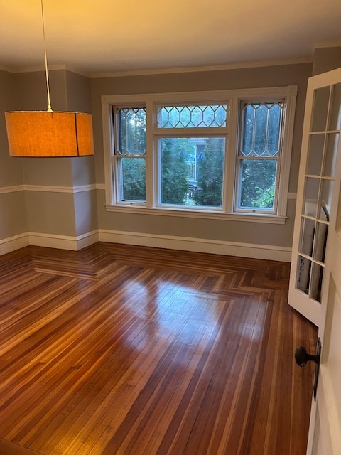 dining room - 9 Linden Ave
