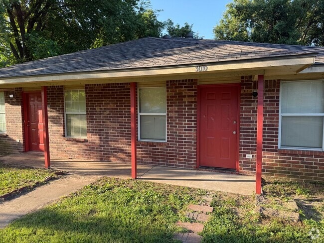Building Photo - 3008-3010 Neis St Unit 3010 Rental