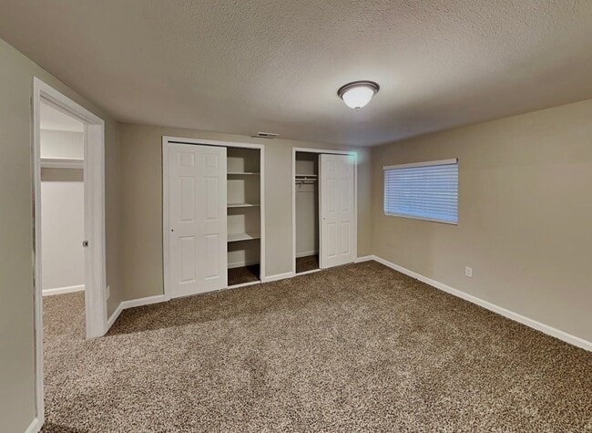Photo - 2855 Warrenton Way