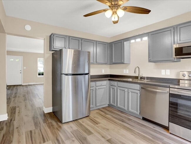 Photo - 809 Old Silver Spring Rd