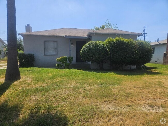 Building Photo - 2914 E Cornell Ave Rental